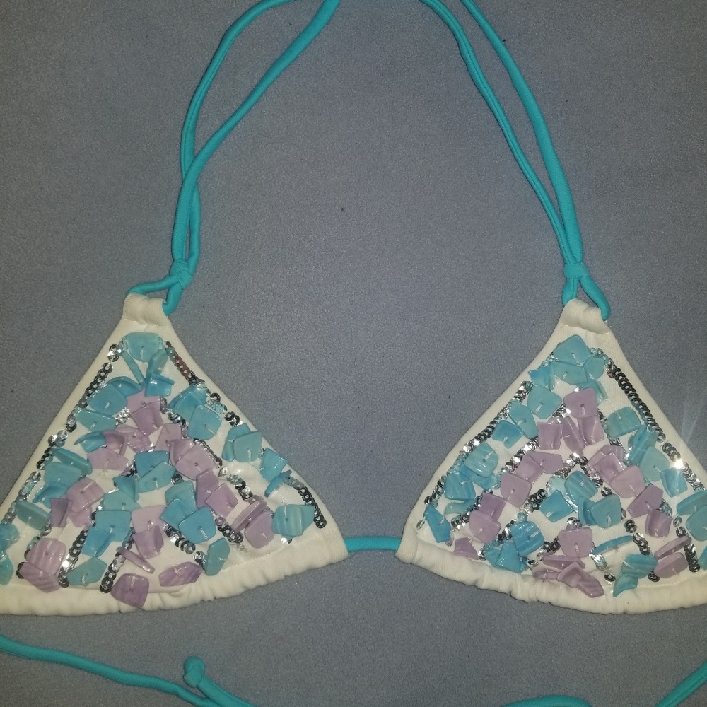 Victoria's Secret Bikini Top👙